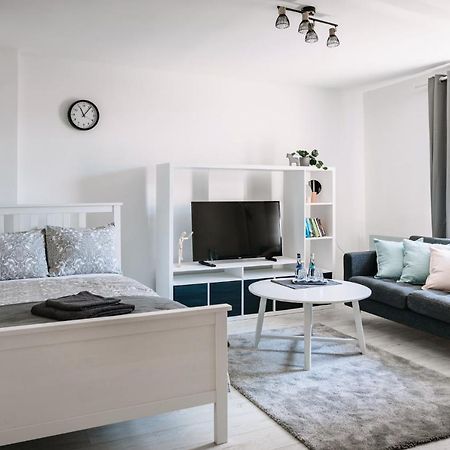 Kawalerka Na Starym Rynku Apartment Torun Bagian luar foto